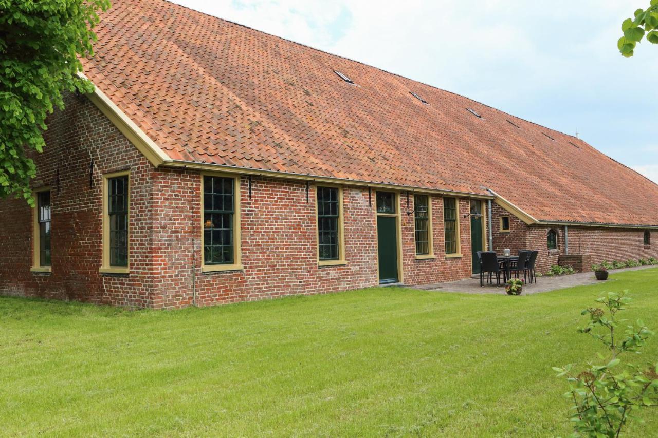 Hoogheem Erfgoed & Logies Villa Nieuwolda-Oost ภายนอก รูปภาพ