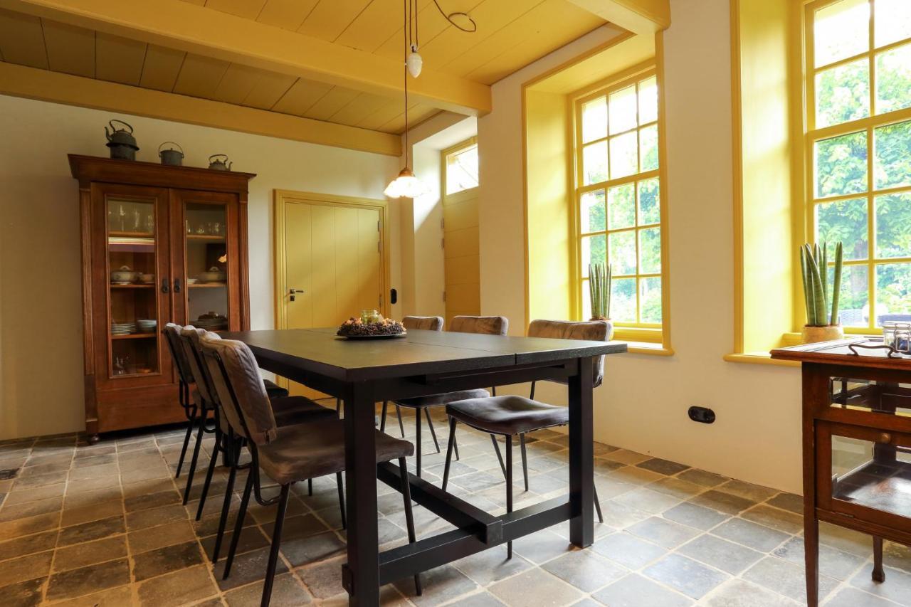 Hoogheem Erfgoed & Logies Villa Nieuwolda-Oost ภายนอก รูปภาพ
